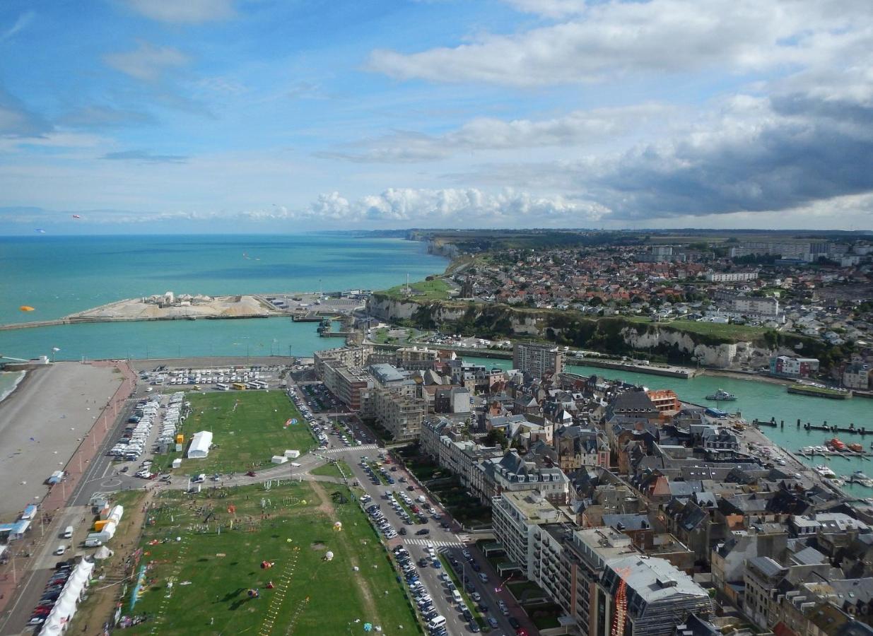 La Suite Saint Jacques - Coeur De Dieppe - 4 Personnes Bagian luar foto